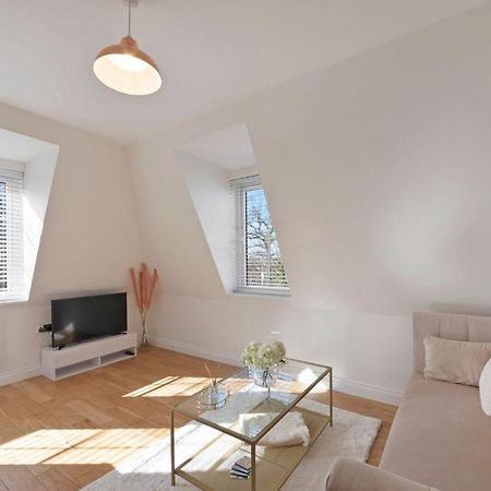 Spacious One Bed Loft Apartment Birchanger 外观 照片